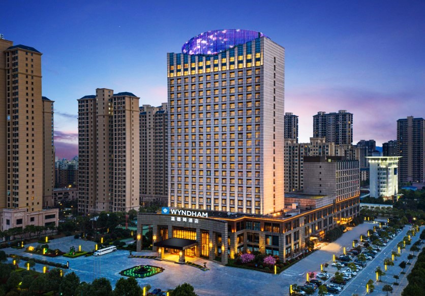 Wyndham Hotels & Resort Rooms, Rates, Deals, Etc.